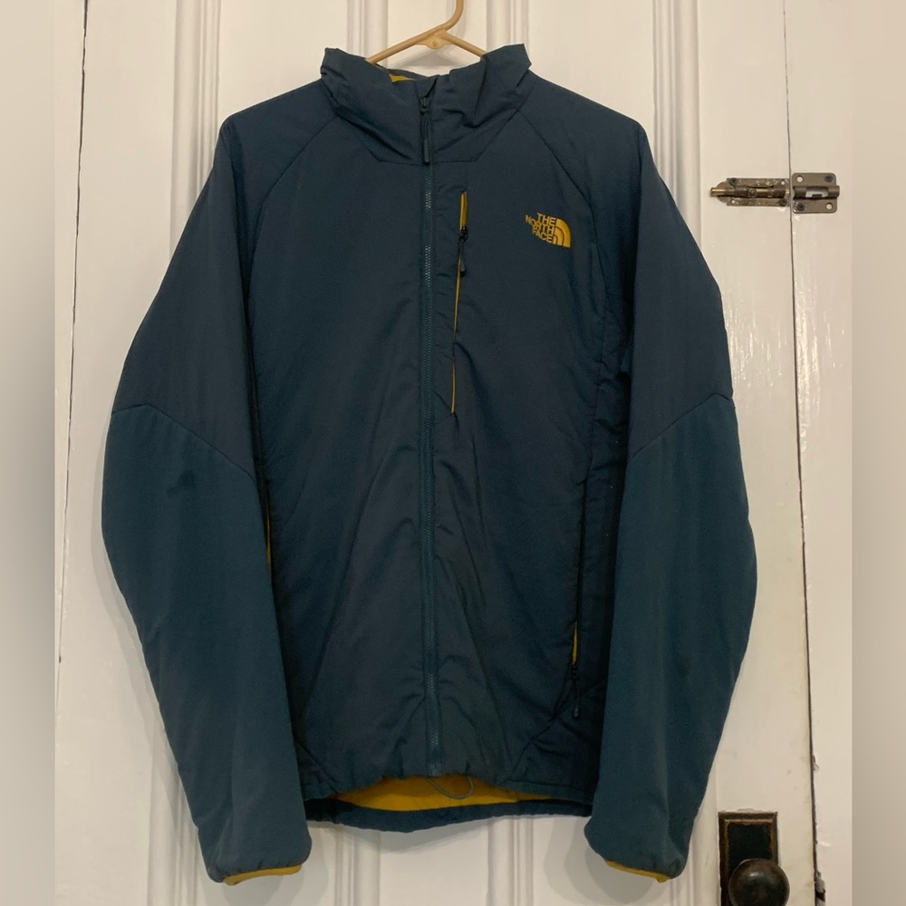 The north face jacket mens size med. super rare